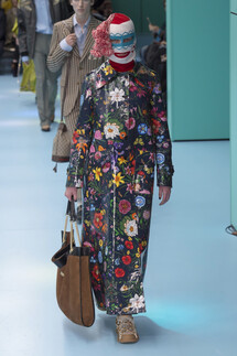 Gucci Fall 2018 Ready-to-Wear , Гуччи осень зима 2018 , Fashion show , неделя моды в Милане , MFW , Mainstyles